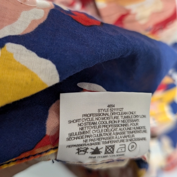 Tory Burch Sequin Floral Print Stephanie Top Blouse Size 6 - Picture 3 of 9